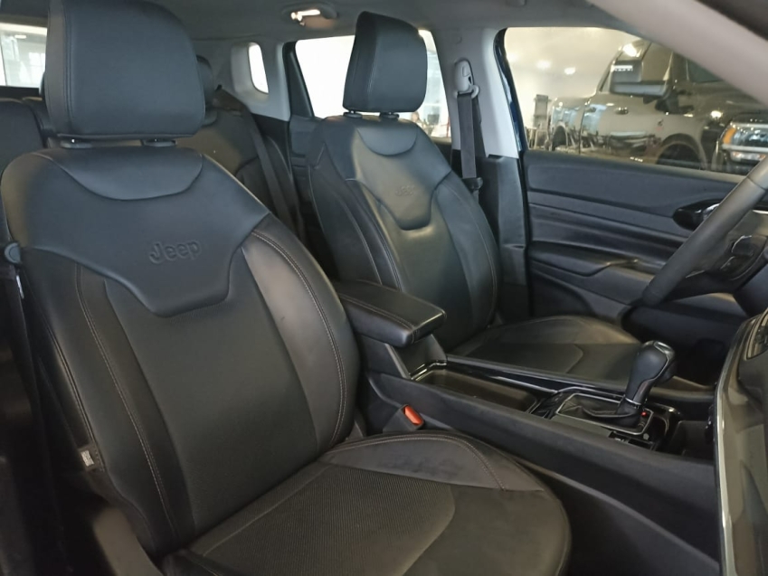 jeep compass 1.3 t270 turbo flex limited at6 4p automatico 2023 jeep compass 1.3 t270 turbo flex limited at6 4p automatico 2023