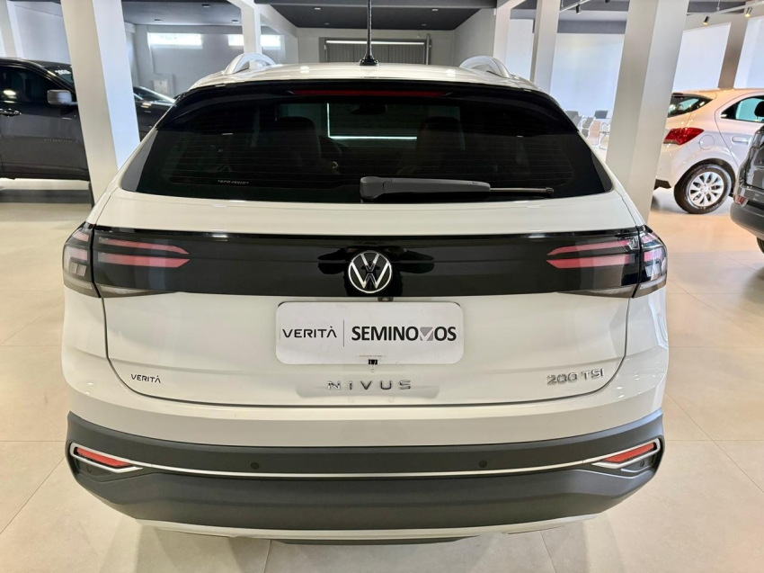 volkswagen nivus 1.0 200 tsi total flex highline automatico 4p 2024