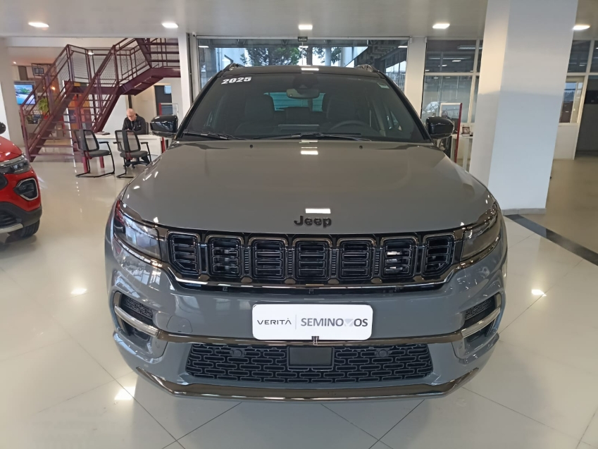 jeep commander 2.0 hurricane 4 turbo gasolina blackhawk at9 4p automatico 2025 jeep commander 2.0 hurricane 4 turbo gasolina blackhawk at9 4p automatico 2025