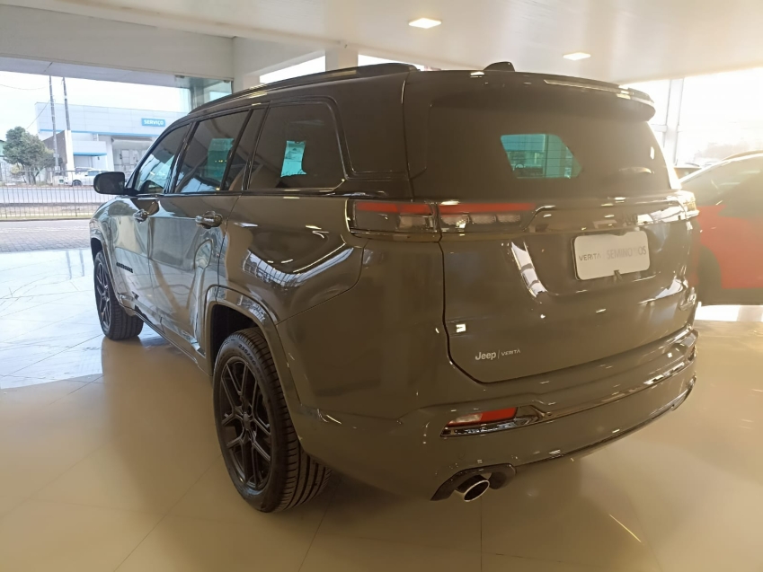 jeep commander 2.0 hurricane 4 turbo gasolina blackhawk at9 4p automatico 2025 jeep commander 2.0 hurricane 4 turbo gasolina blackhawk at9 4p automatico 2025