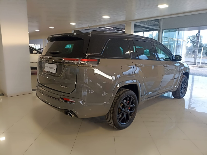 jeep commander 2.0 hurricane 4 turbo gasolina blackhawk at9 4p automatico 2025 jeep commander 2.0 hurricane 4 turbo gasolina blackhawk at9 4p automatico 2025