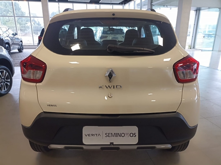 renault kwid 1.0 12v sce flex outsider manual 4p 2022 renault kwid 1.0 12v sce flex outsider manual 4p 2022