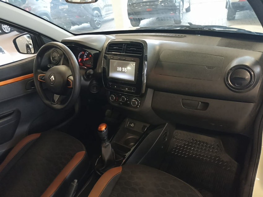 renault kwid 1.0 12v sce flex outsider manual 4p 2022 renault kwid 1.0 12v sce flex outsider manual 4p 2022