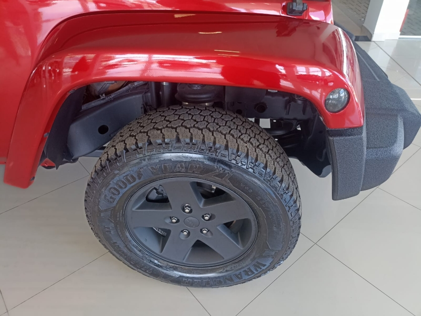 jeep wrangler 3.6 sport 4x4 v6 12v gasolina 2p automatico 3.2 201311