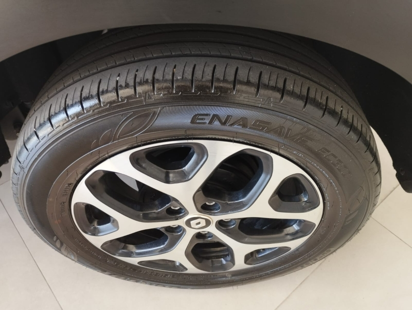 renault captur 1.6 16v sce flex intense x-tronic 4p automatico 2020 renault captur 1.6 16v sce flex intense x-tronic 4p automatico 2020