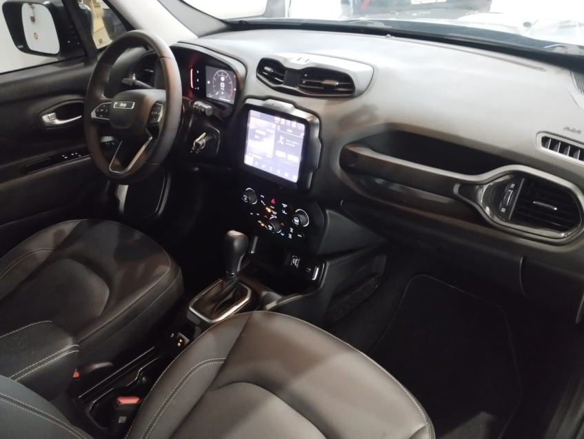 jeep renegade 1.3 t270 turbo flex longitude at6 4p automatico 2024 jeep renegade 1.3 t270 turbo flex longitude at6 4p automatico 2024