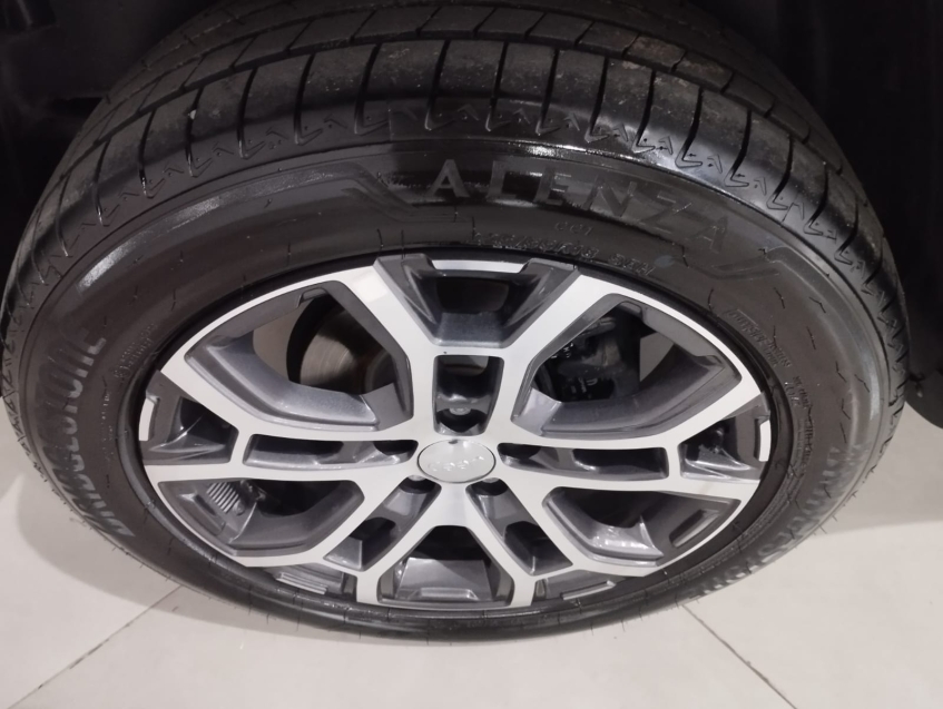 jeep renegade 1.3 t270 turbo flex longitude at6 4p automatico 2024 jeep renegade 1.3 t270 turbo flex longitude at6 4p automatico 2024