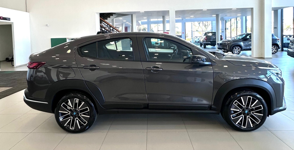 fiat fastback 1.0 turbo 200 hybrid audace cvt flex 4p automatico 2026 fiat fastback 1.0 turbo 200 hybrid audace cvt flex 4p automatico 2026