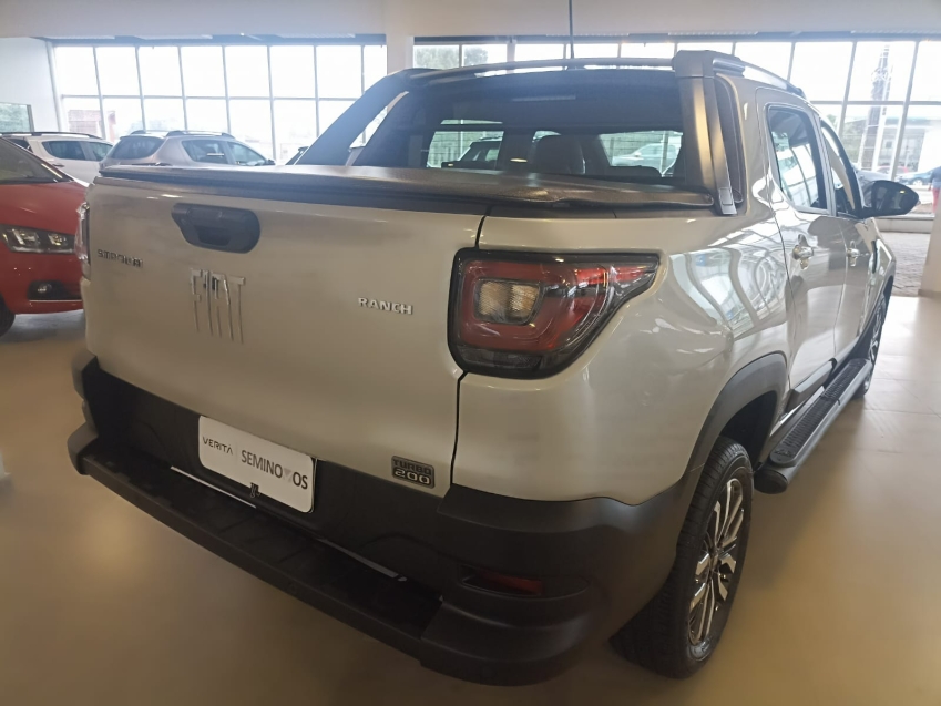 fiat strada 1.0 turbo 200 flex ranch cd cvt 4p automatico 2024