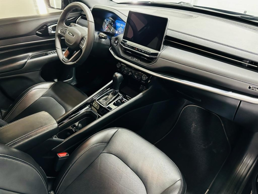 jeep compass 1.3 t270 turbo flex longitude at6 4p automatico 2022 jeep compass 1.3 t270 turbo flex longitude at6 4p automatico 2022
