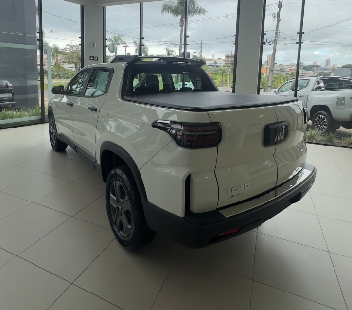 fiat toro 1.3 turbo 270 flex endurance at6 4p automatico 20264