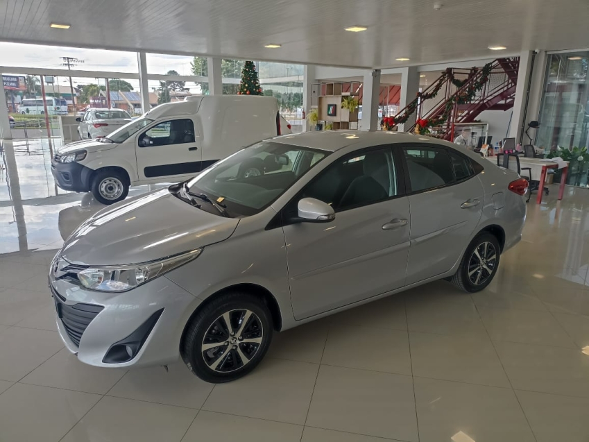 toyota yaris 1.5 16v flex sedan xl multidrive 4p automatico 20193