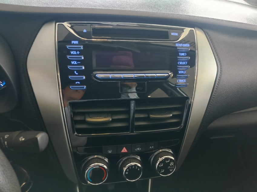 toyota yaris 1.5 16v flex sedan xl multidrive 4p automatico 201910
