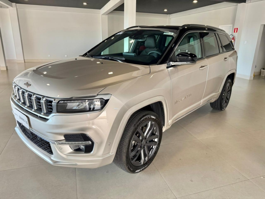 jeep commander 2.0 hurricane 4 turbo gasolina overland at9 1.3 4p automatico 2025