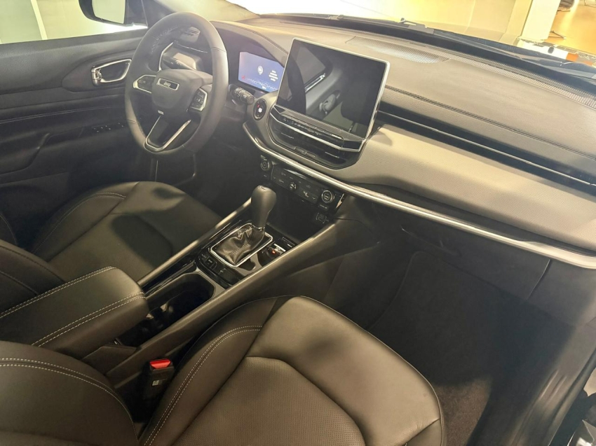 jeep compass 1.3 t270 turbo flex longitude at6 4p automatico 20266