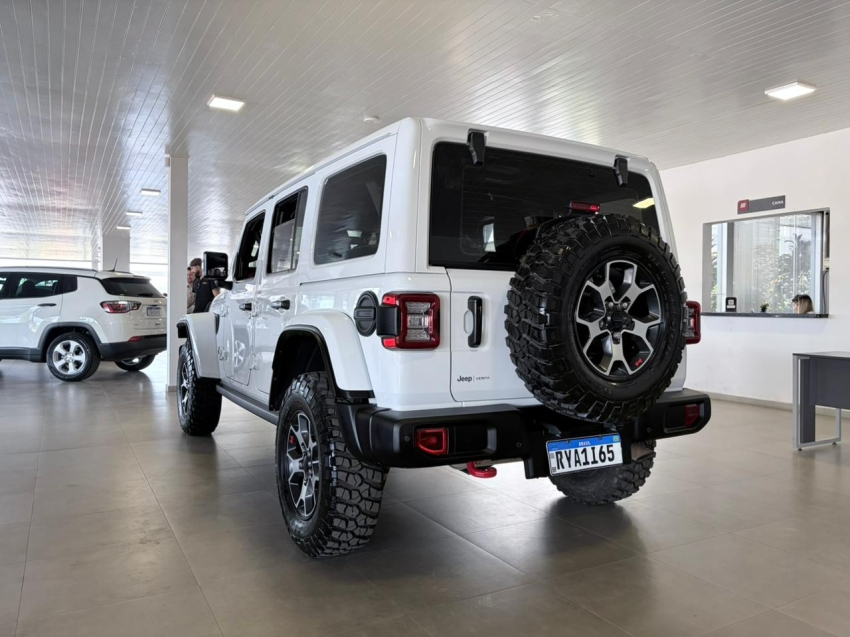 jeep wrangler 2.0 turbo gasolina rubicon 4p 4x4 at8 automatico 20213