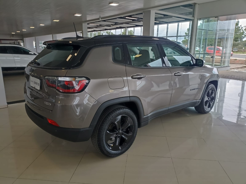 jeep compass 2.0 16v flex longitude automatico 4p 20204