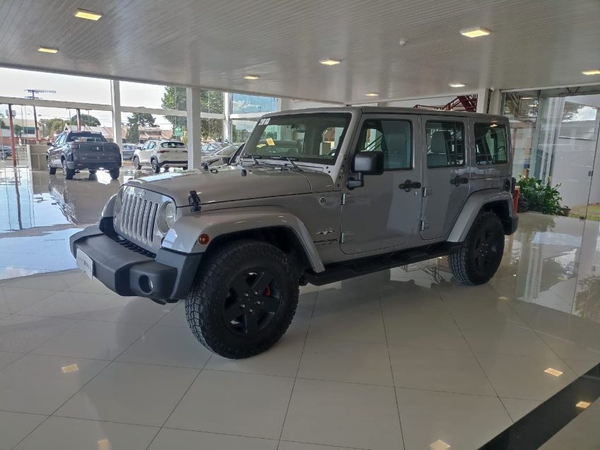 jeep wrangler 3.6 unlimited sahara 4x4 v6 gasolina 4p automatico 2.0 2018