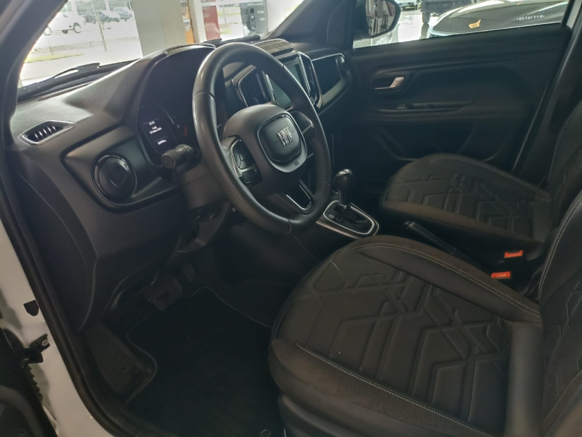 fiat strada 1.3 firefly flex volcano cd cvt 4p automatico 20246