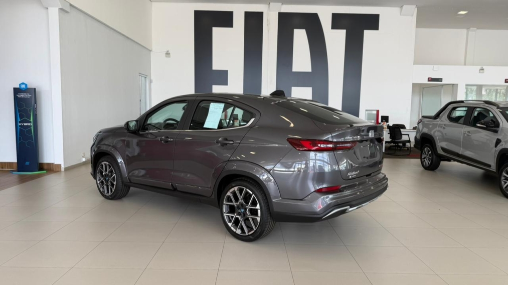 fiat fastback 1.3 turbo 270 flex limited edition at6 4p automatico 20262