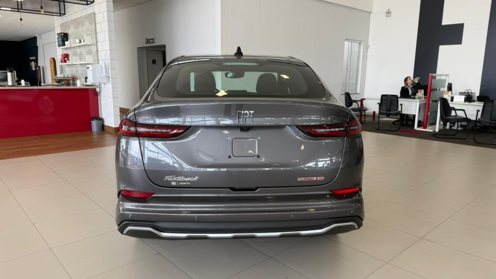 fiat fastback 1.3 turbo 270 flex limited edition at6 4p automatico 20263