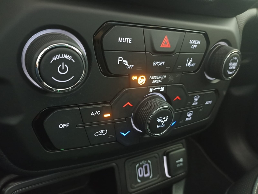 jeep renegade 1.3 t270 turbo flex sahara at6 4p automatico 202517