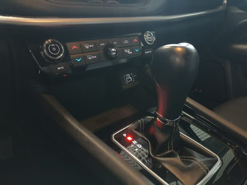 jeep compass 1.3 t270 turbo flex longitude at6 4p automatico 20227