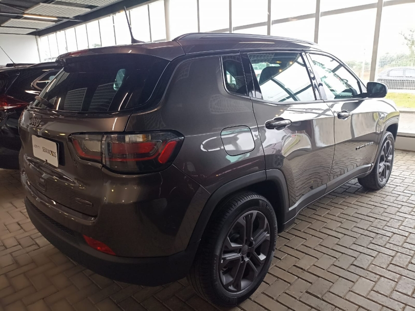 jeep compass 1.3 t270 turbo flex longitude at6 4p automatico 20223