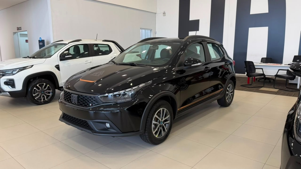 fiat argo 1.3 firefly flex trekking cvt 4p automatico 2026