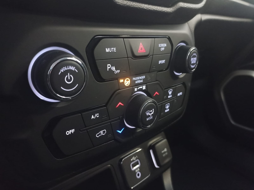 jeep renegade 1.8 16v flex sport 4p automatico 20218