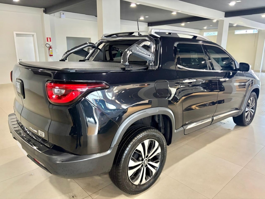 fiat toro 1.3 turbo 270 flex volcano at6 4p automatico 20242