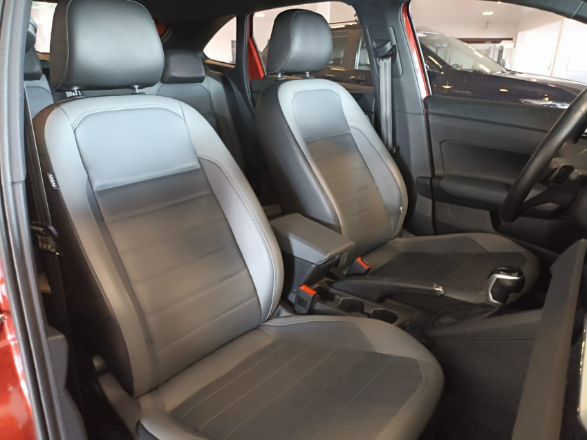 volkswagen nivus 1.0 200 tsi total flex highline automatico 4p 20239