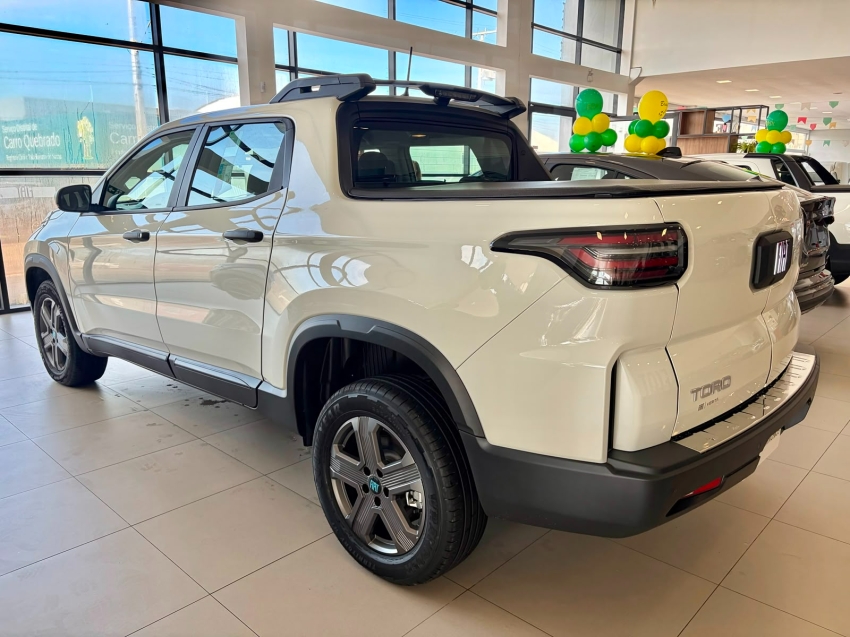 fiat toro 1.3 turbo 270 flex endurance at6 4p automatico 20263