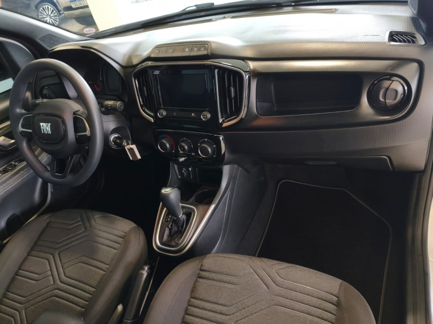 fiat strada 1.3 firefly flex volcano cd cvt 4p automatico 202510
