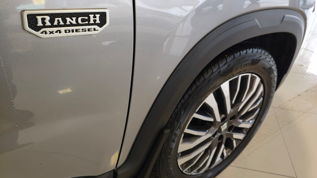 fiat toro 2.0 16v turbo diesel ranch 4wd at9 4p automatico 202514