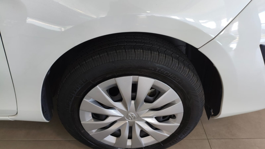 toyota yaris 1.3 16v flex xl live multidrive 4p automatico 202111