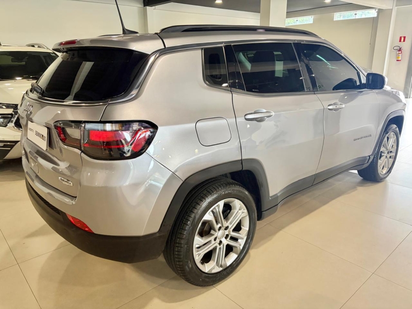 jeep compass 1.3 t270 turbo flex longitude at6 4p automatico 20223