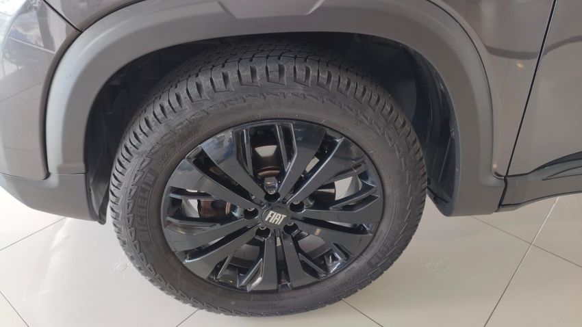 fiat toro 1.3 turbo 270 flex volcano at6 4p automatico 20246