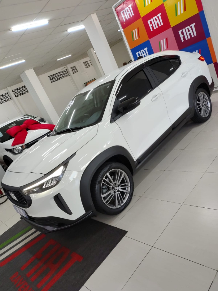 fiat fastback 1.0 turbo 200 flex cvt 4p automatico 2024