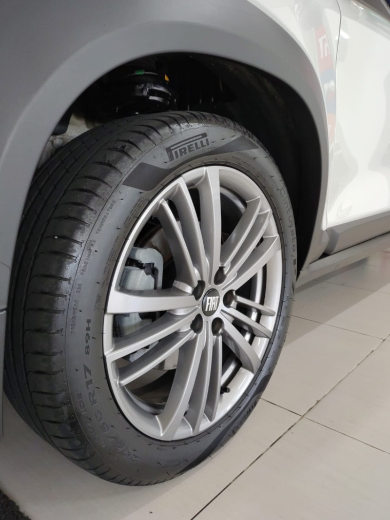 fiat fastback 1.0 turbo 200 flex cvt 4p automatico 2024