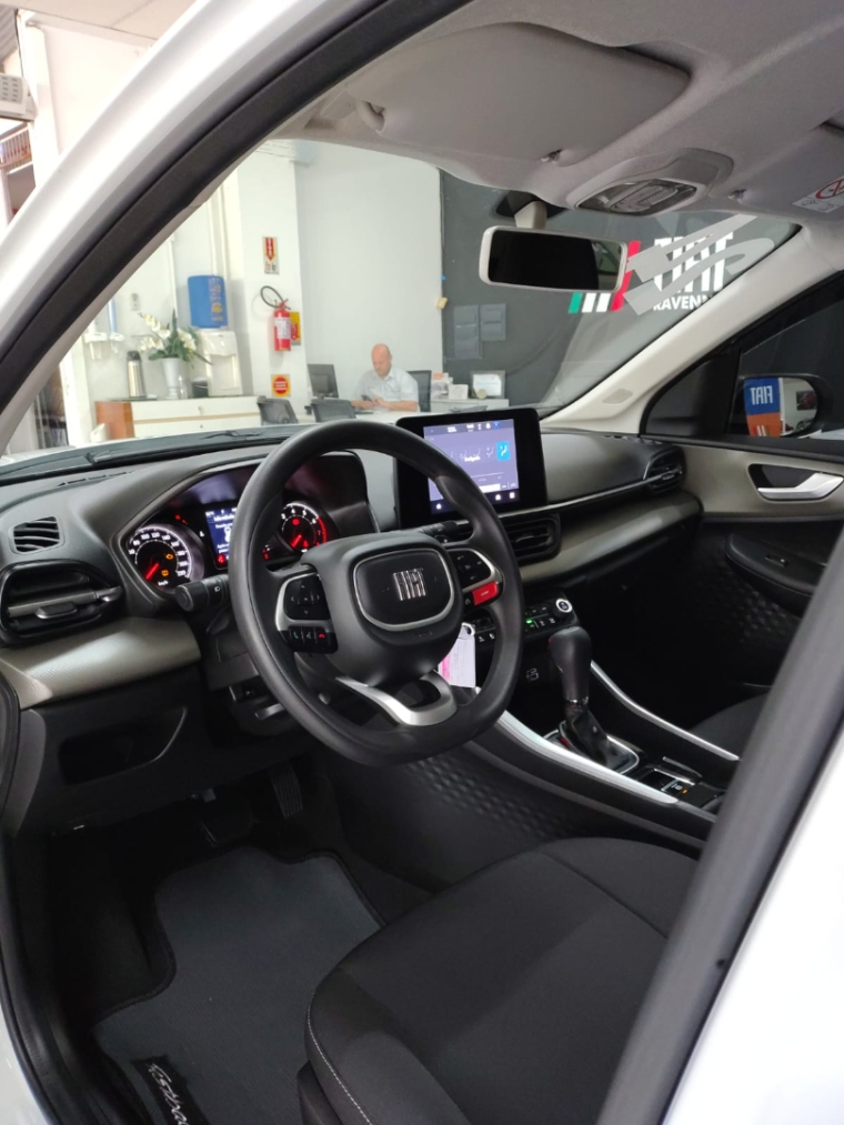 fiat fastback 1.0 turbo 200 flex cvt 4p automatico 2024