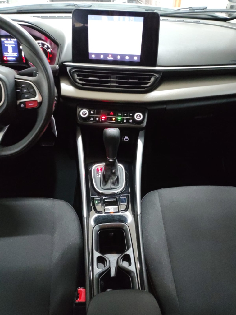fiat fastback 1.0 turbo 200 flex cvt 4p automatico 2024