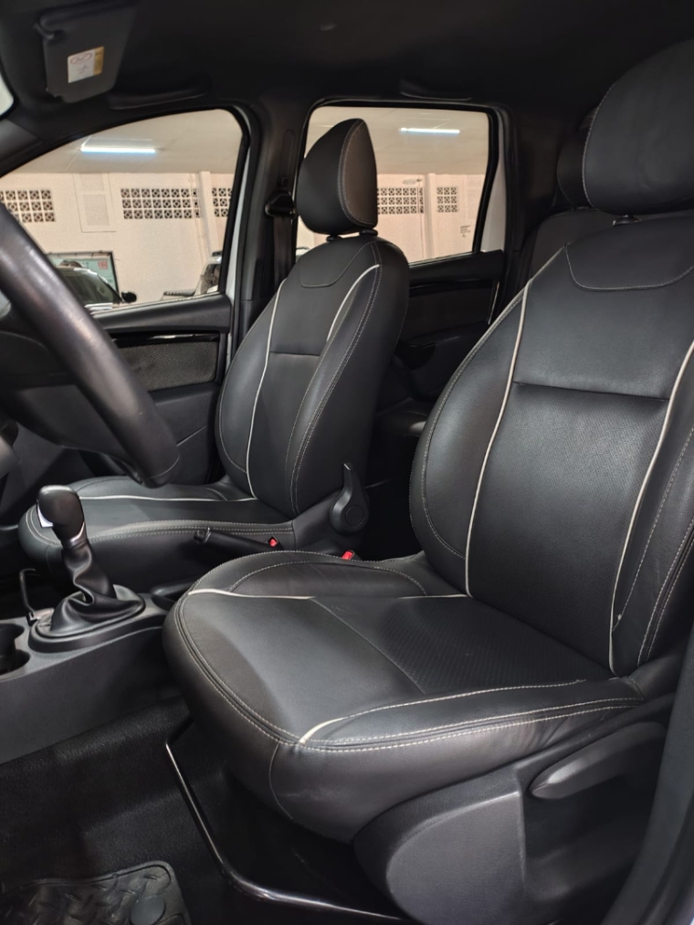 renault duster oroch 2.0 16v hi-flex dynamique automatico flex 4p 2019 renault duster oroch 2.0 16v hi-flex dynamique automatico flex 4p 2019