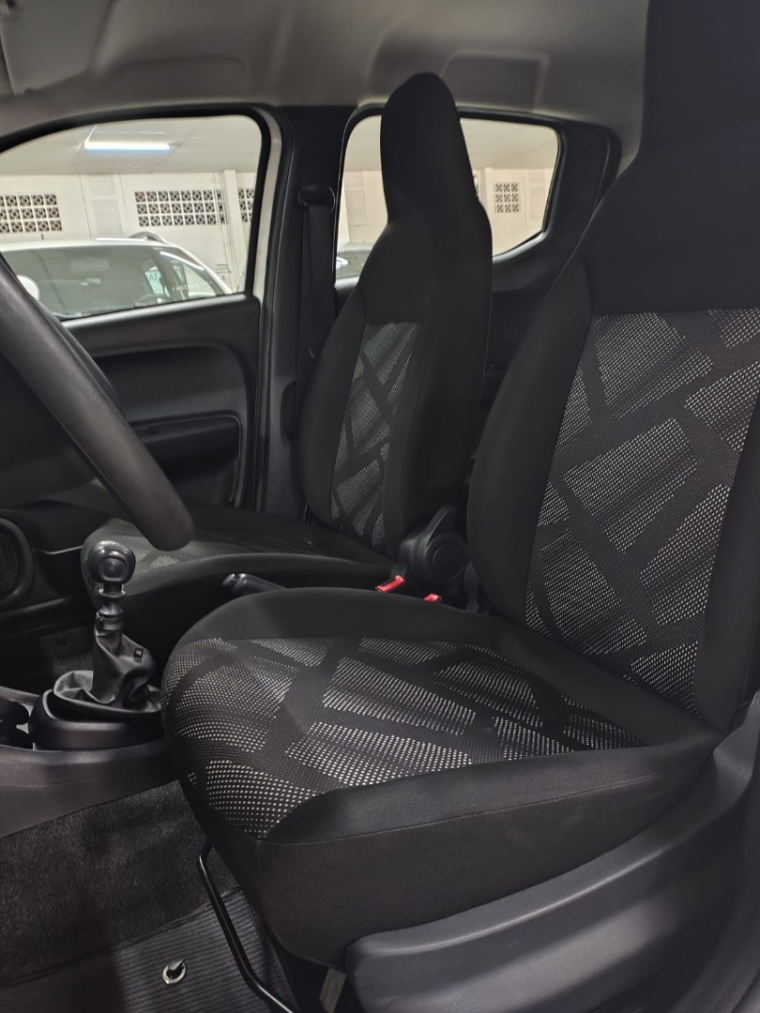 fiat mobi 1.0 evo flex like. manual 4p 2023