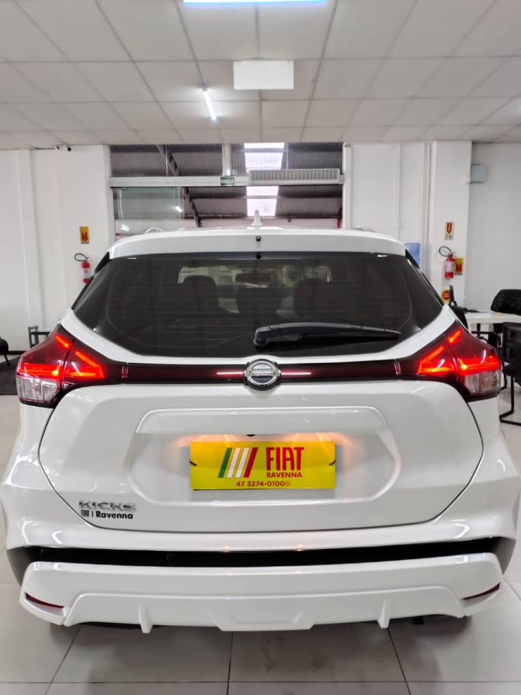 nissan kicks 1.6 16v flexstart advance xtronic flex 4p automatico 2022