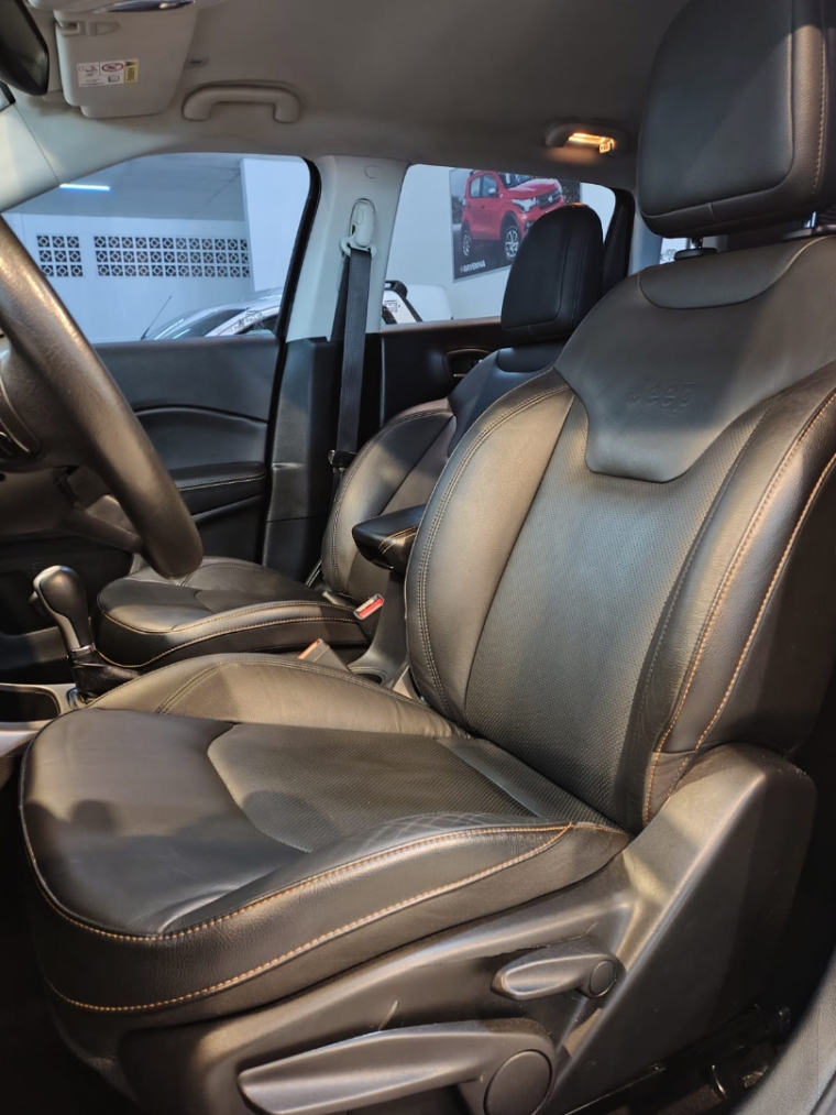 jeep compass 2.0 16v flex longitude automatico 4p 2019 jeep compass 2.0 16v flex longitude automatico 4p 2019