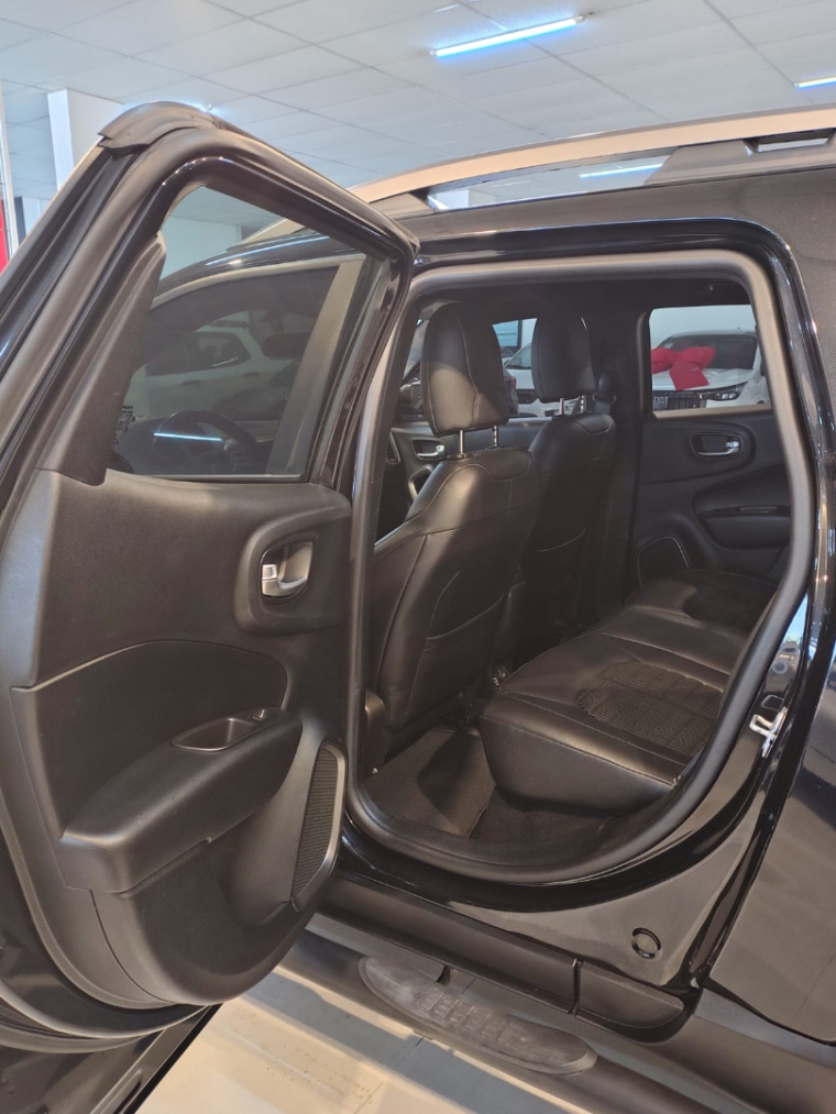 fiat toro 1.8 16v evo flex freedom at6 4p automatico 2020