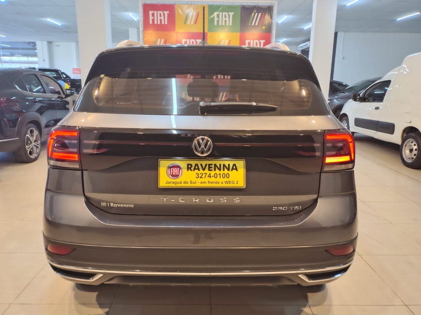 volkswagen t-cross 1.4 250 tsi total flex highline automatico 4p 2020 volkswagen t-cross 1.4 250 tsi total flex highline automatico 4p 2020
