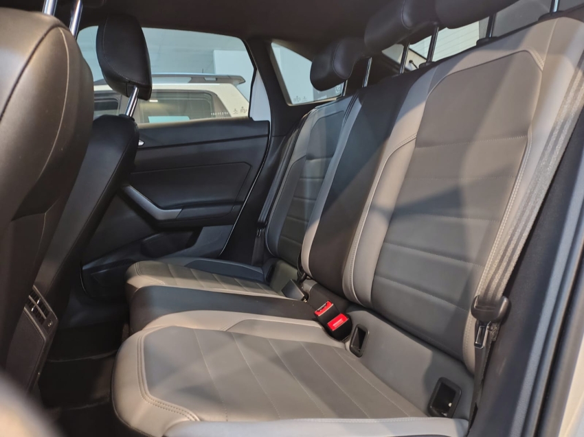 volkswagen nivus 1.0 200 tsi total flex highline automatico 4p 20226