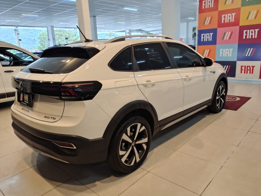 volkswagen nivus 1.0 200 tsi total flex highline automatico 4p 20229